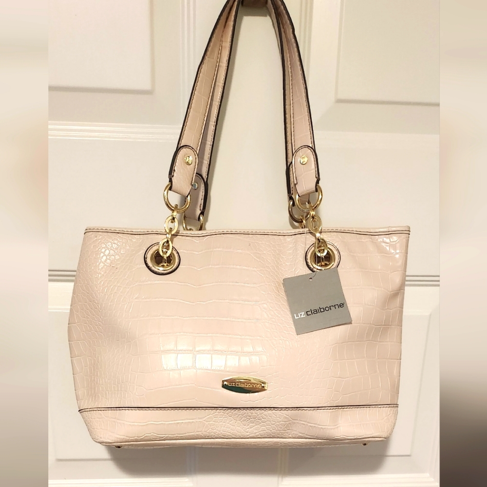 Liz Claiborne Real Fit Tote Cream Croc NWT